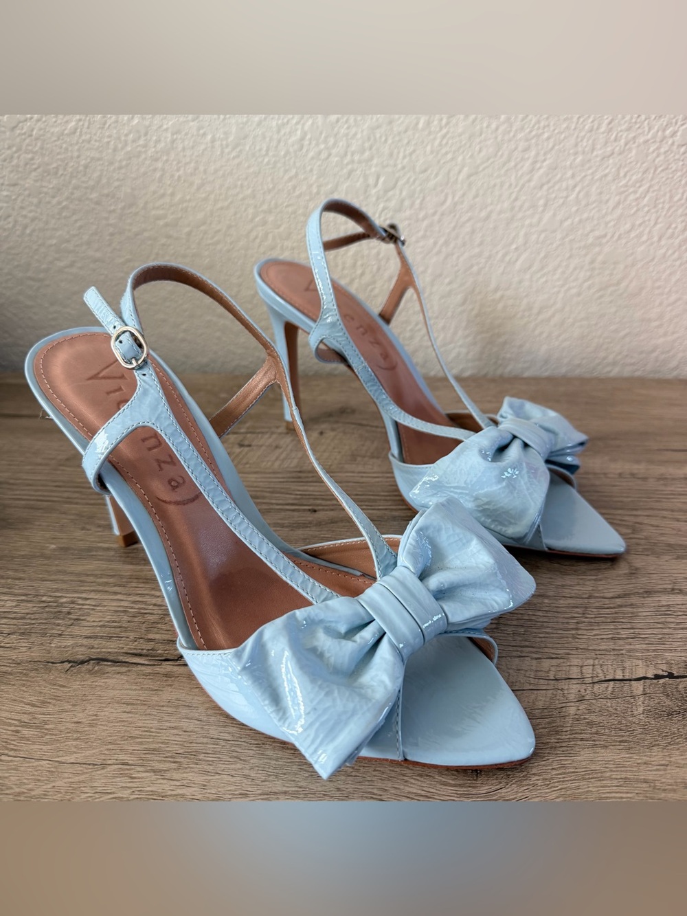 Women’s Size 8 Light Blue Bow Slingback Point Toe Heels Dress By Vicenza Brazil